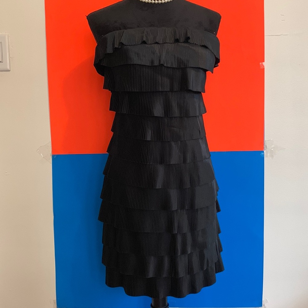 EXPRESS NWOT Strapless dress - Picture 2 of 8